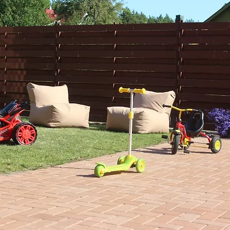 Апартаменти Sveciu Apartamentai Vanagupeje Паланга