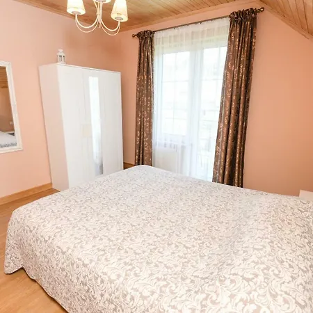 Sveciu Apartamentai Vanagupeje Appartement *
