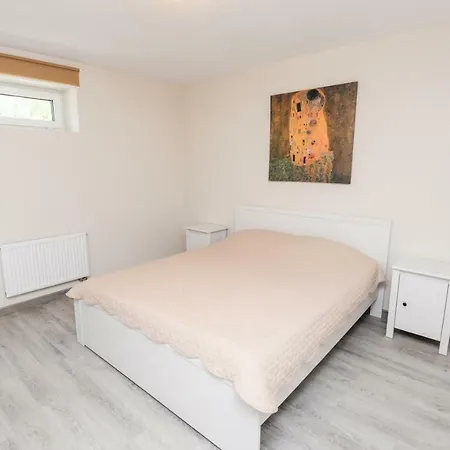 Sveciu Apartamentai Vanagupeje *