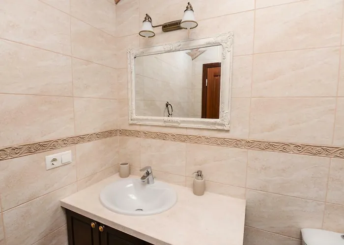 Sveciu Apartamentai Vanagupeje Daire *